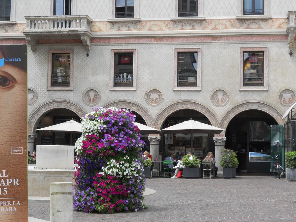 Apartment Bergamo Centro Storico מראה חיצוני תמונה
